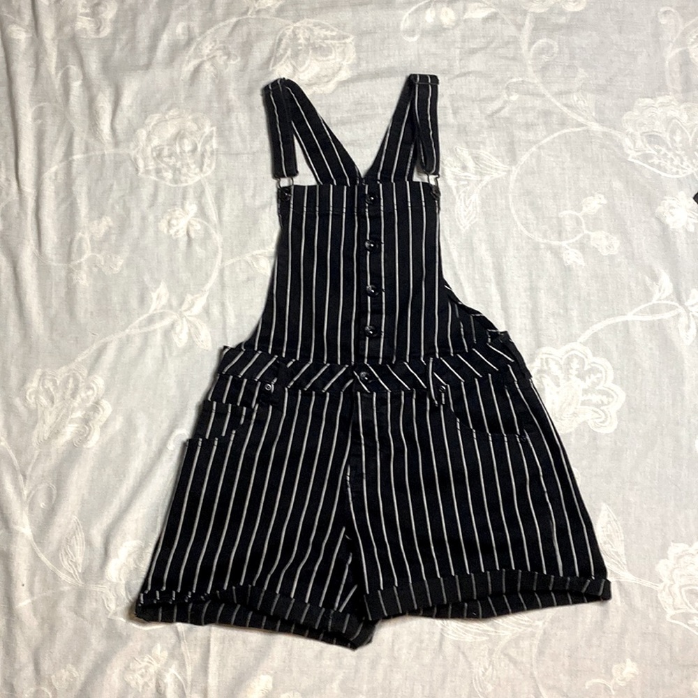Black & white striped overalls. Shorts with belt-loops